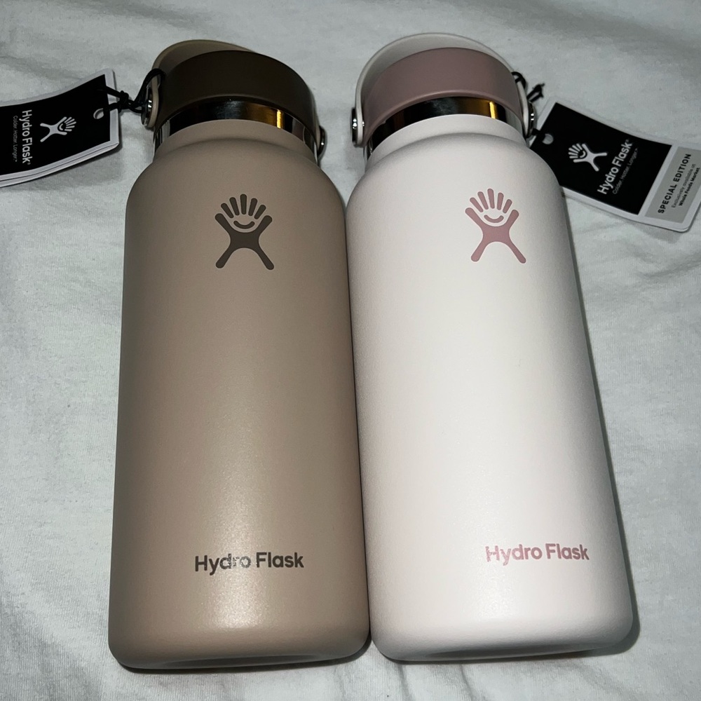 Limited edition Hydroflask in Juneberry 🍓
